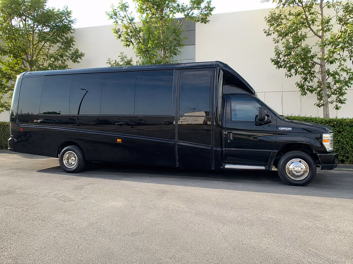 Kansas City Airport Shuttle & Transportation group transportation