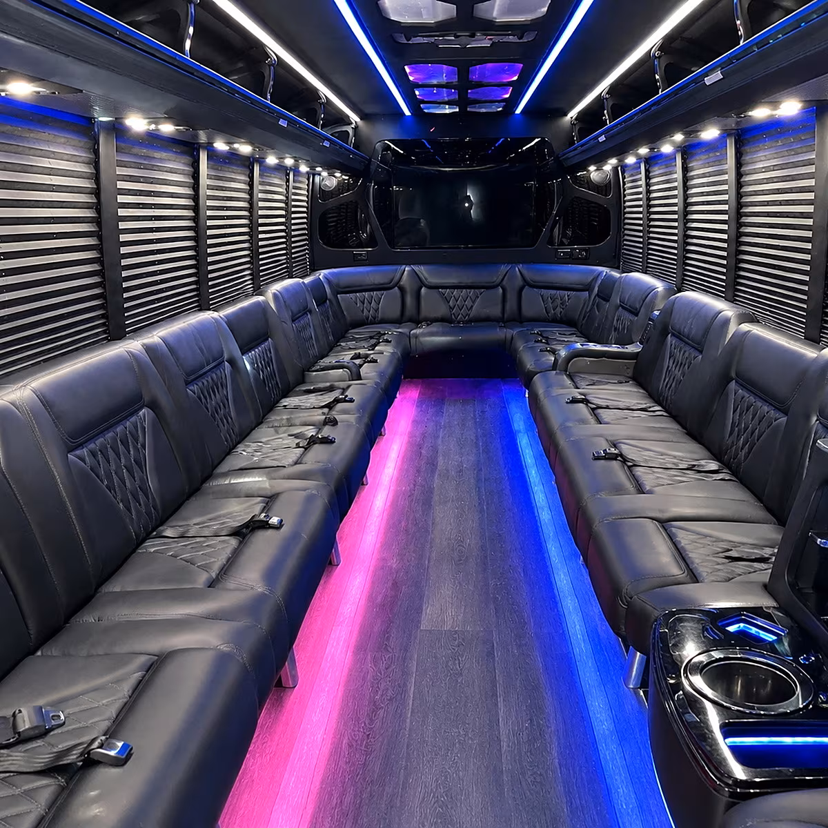 Kansas City Birthday, Sweet 16, & Quinceañera Transportation pickup coordination