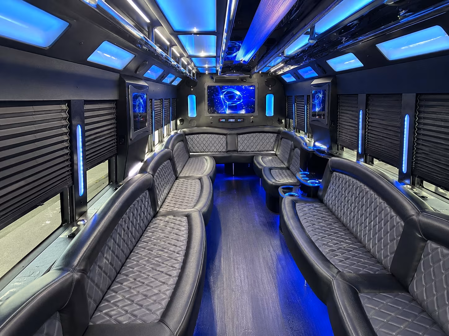 Kansas City Birthday, Sweet 16, & Quinceañera Transportation party bus exterior