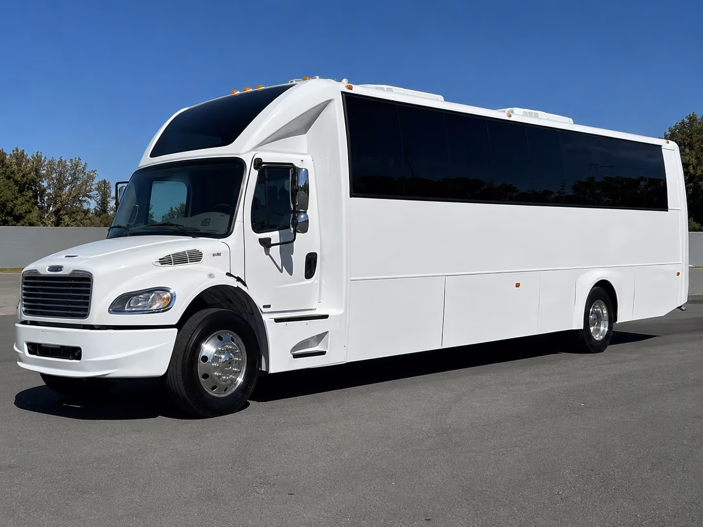 Kansas City Concert & Music Festival Transportation party bus exterior