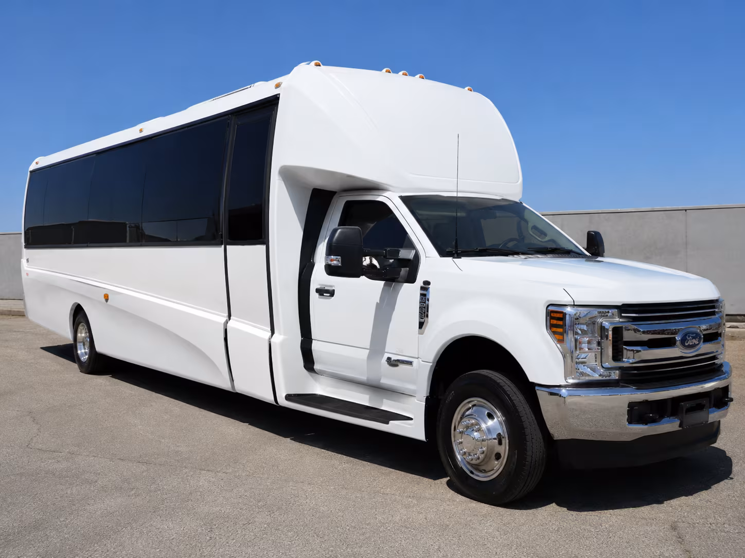 Kansas City Corporate Transportation party bus exterior