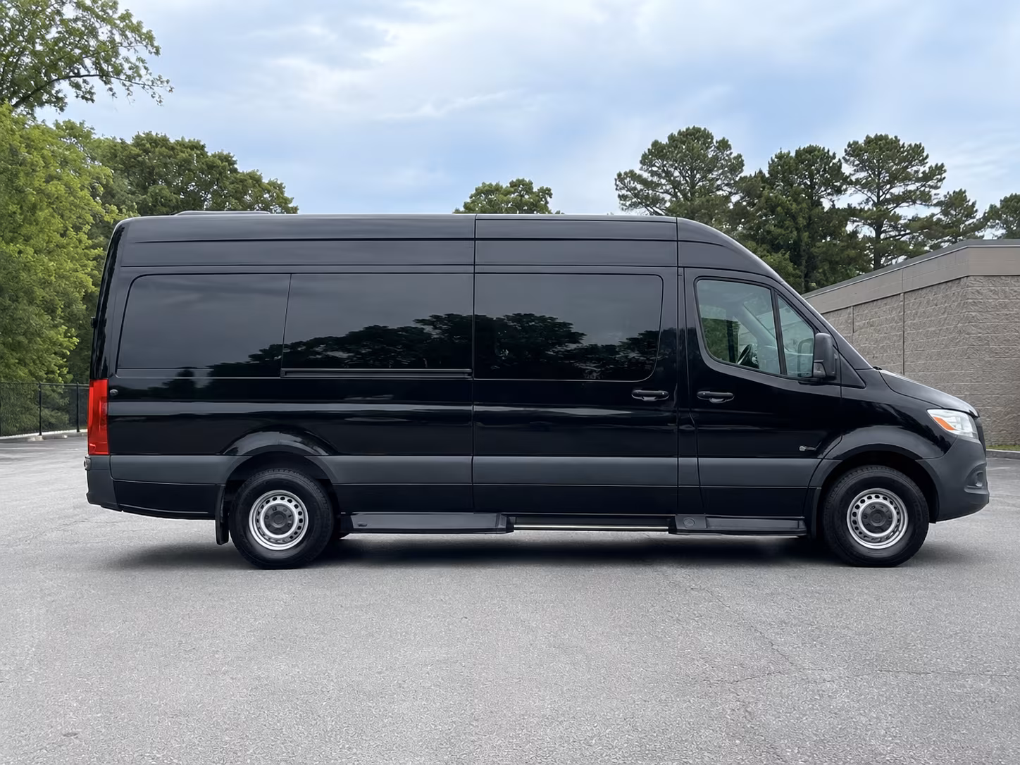 Lawrence Airport Shuttles & Transportation