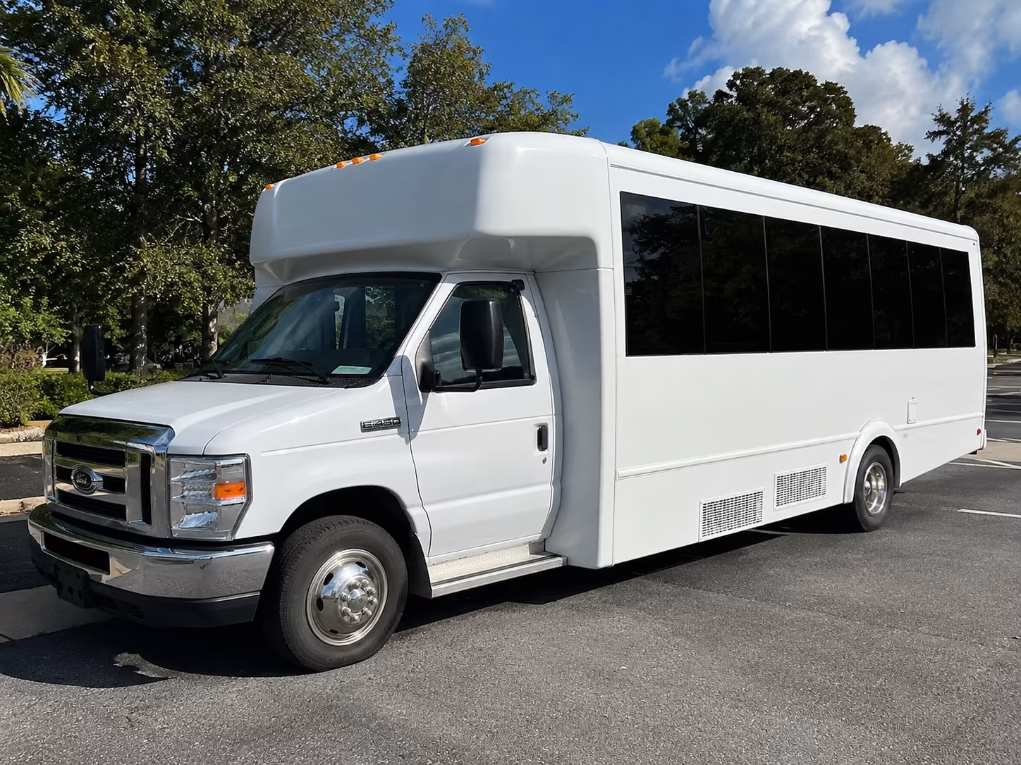Lawrence Winery Tour & Pub Crawl Transportation