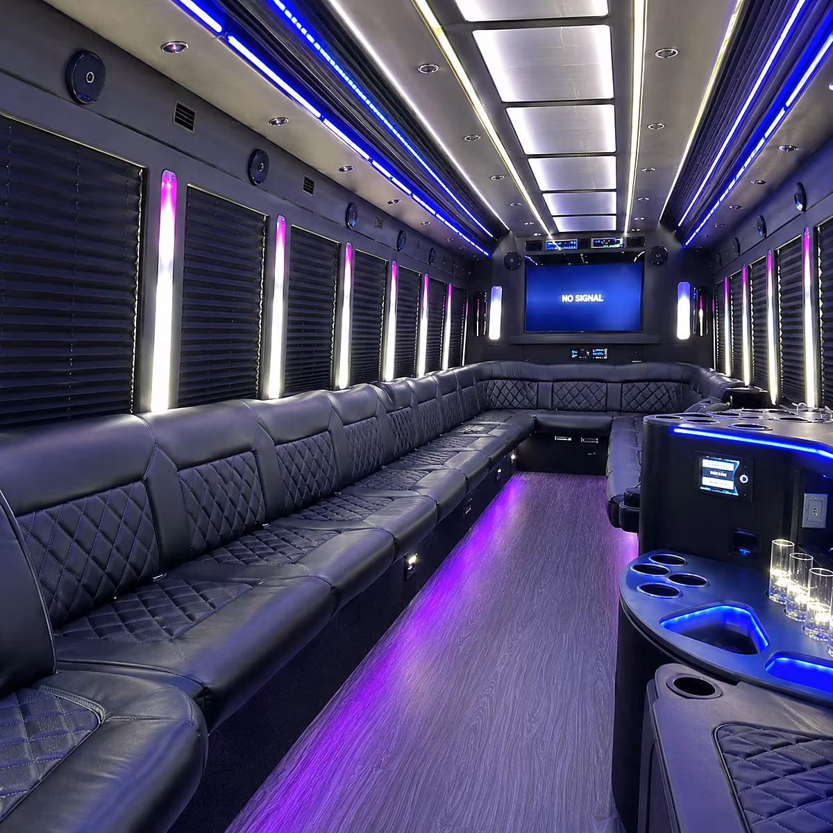 Lenexa Winery Tour & Pub Crawl Transportation
